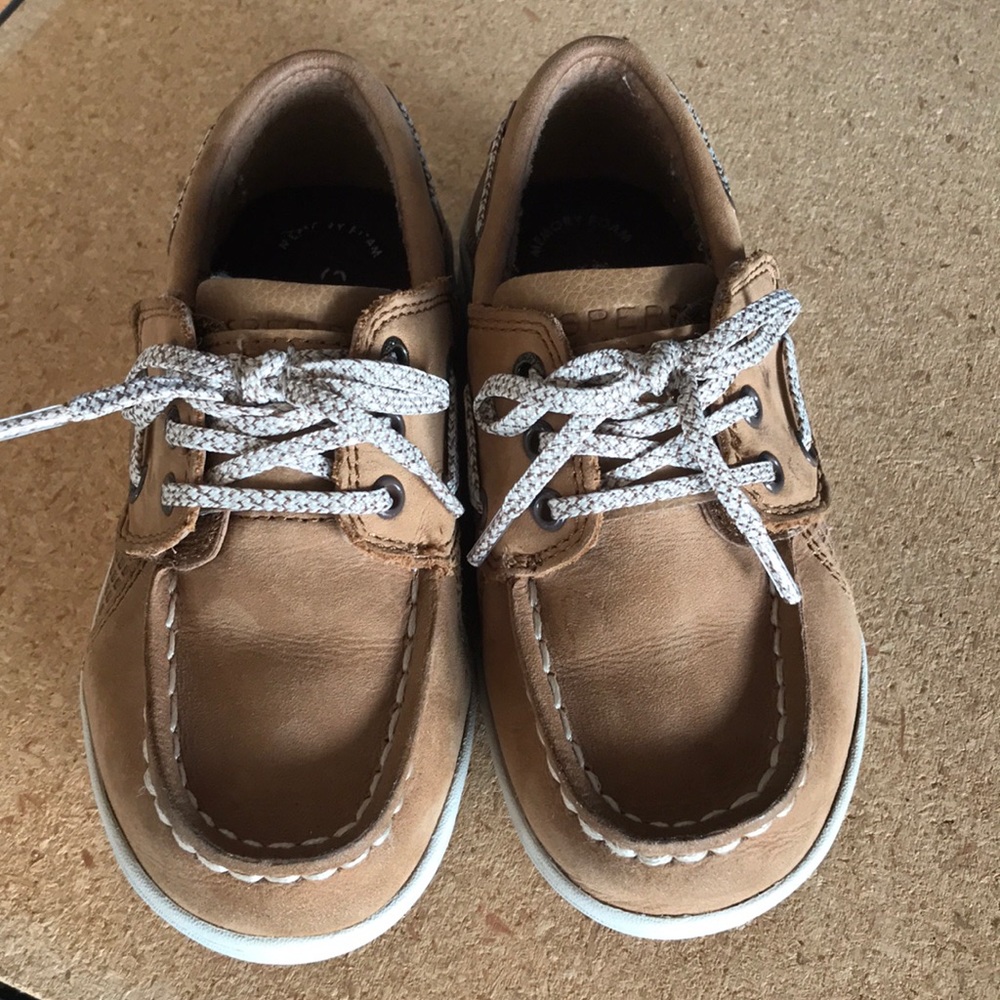 Speedy Boat Shoes Little Kids Size 9.5 wide